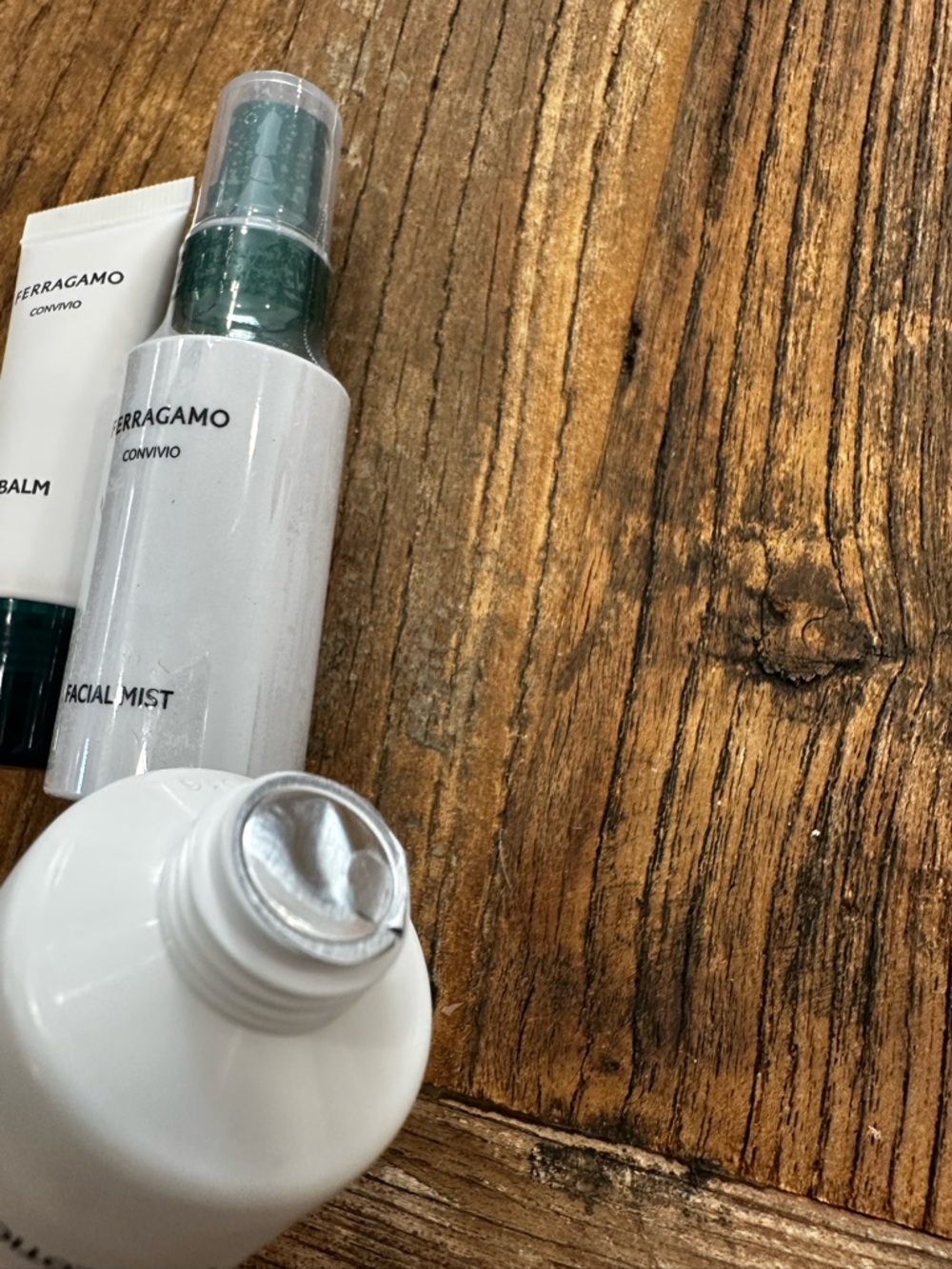 Salvatore Ferragamo Convivio Skincare Trio – White & Dark Green - Picture 5 of 6